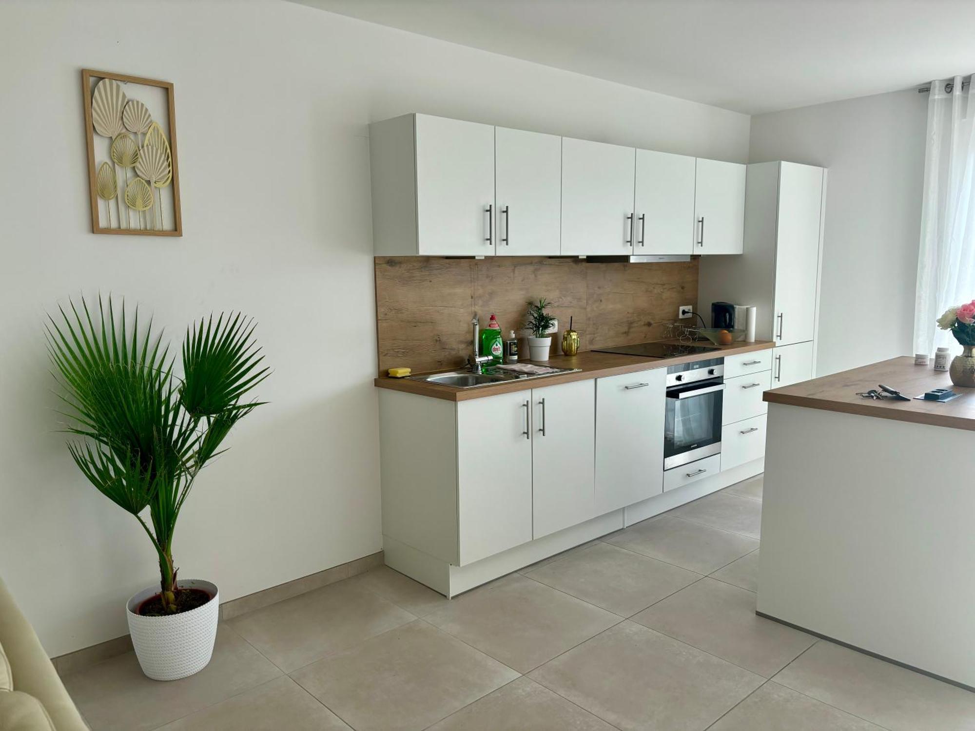 2 Bedrooms Luxury Apartment - Guillemins Liege Exterior photo