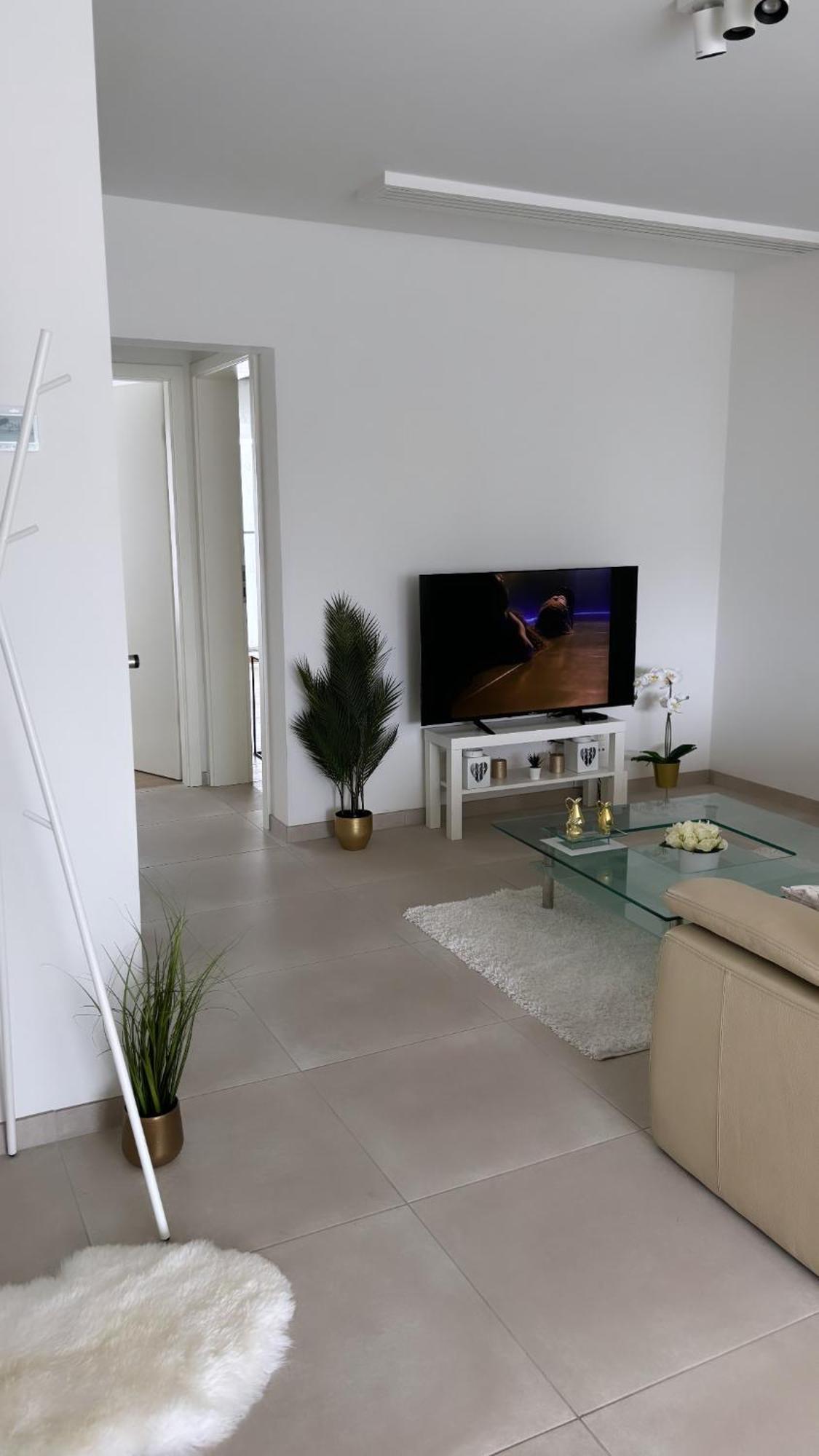 2 Bedrooms Luxury Apartment - Guillemins Liege Exterior photo